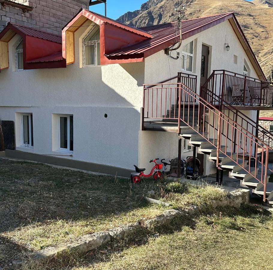 Guest House Chavchavadze N23 카즈베기 외부 사진